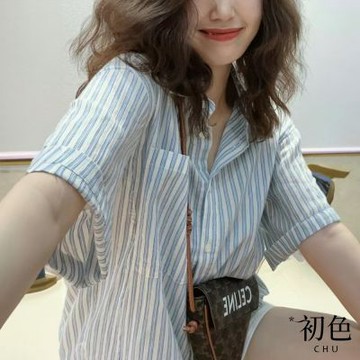 初色 翻領條紋百搭單排扣寬鬆顯簡約短袖襯衫上衣-藍條紋-35709(M-2XL可選)