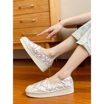 漁夫鞋女小香風時尚綢緞厚底坡跟單鞋2025新款春季網紅中跟樂福鞋