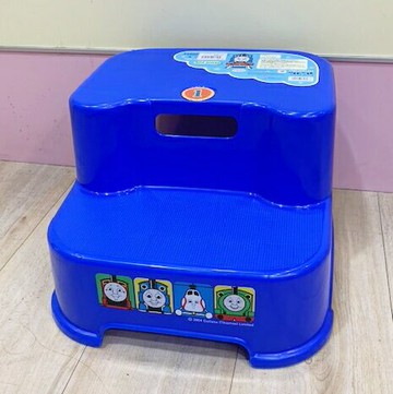 【震撼精品百貨】湯瑪士小火車 Thomas & Friends 日本湯瑪士兩階腳踏椅-藍#31896 震撼日式精品百貨
