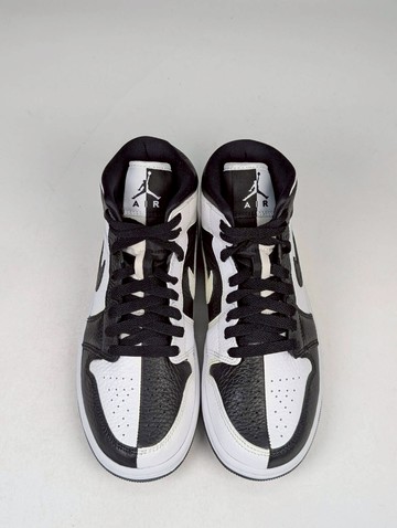 微瑕疵-左右腳內外側、鞋標泛黃 DR0501-101/7.5 Air Jordan 1 Mid SE "Homage" Split W 陰陽熊貓 黑白 女鞋 男女段