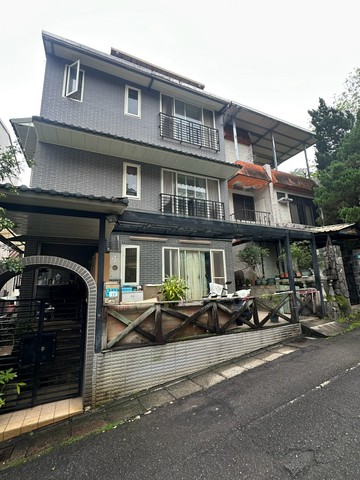 ⭐️台北小城獨棟透天⭐️中信彩雲｜新北市新店區僑信路