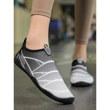 瑜伽鞋室內男女專用健身運動跑步跳操跳繩減震超輕深蹲防滑沙灘鞋