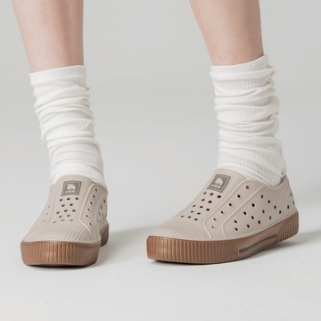 moz 瑞典 駝鹿 雙色洞洞餅乾水鞋 (焦糖)