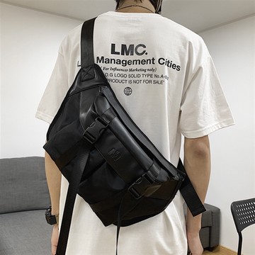 側背包 郵差包 胸包 側背包男 大容量側背包 日係休閒工裝包 單肩包 斜挎包 單肩包 肩背包 通懃包 腰包潮