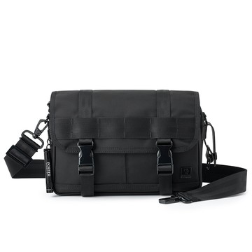 PORTER INTERNATIONAL 自信經典 NEW HEAT系列 斜背包 (黑色)