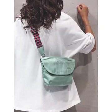 ins尼龍休閑斜挎小包女夏季新款韓版百搭防潑水布包單肩小包學生