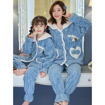 2022新款洋氣玉桂狗珊瑚絨母女睡衣秋冬卡通法蘭絨親子女童家居服