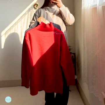 Waroom|現貨實拍 半高領側開叉羊絨針織上衣｜秋冬 長袖上衣 保暖 高領上衣 針織毛衣 紅色毛衣 聖誕節 女裝275