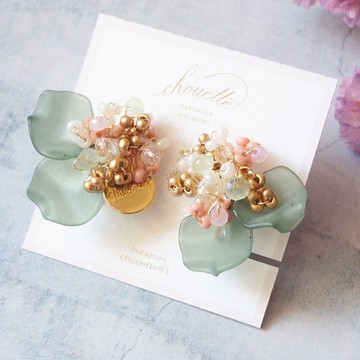 Fleur de neige 穿孔/耳環（綠色）