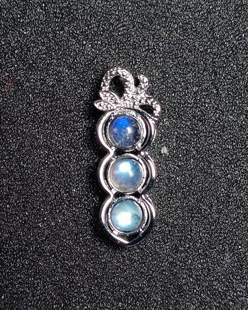 花型吊咀加入拉長石