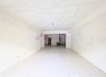 尊爵超大空間一樓+地下一樓+車位｜新北市新店區錦秀路