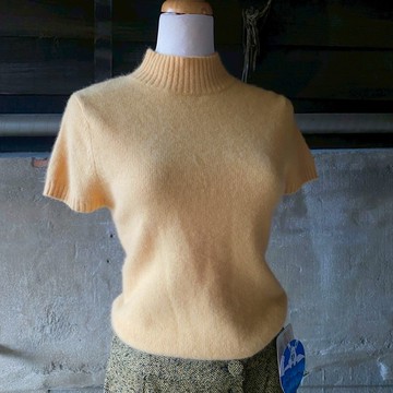 --兩光師選物--復古黃色高領彈性上衣