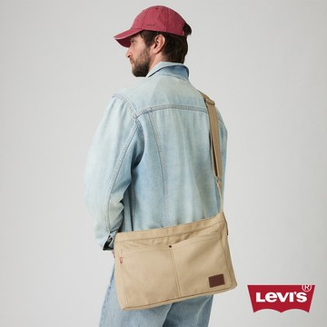 Levi s 雙馬皮標斜背式書包 / 方包 人氣新品