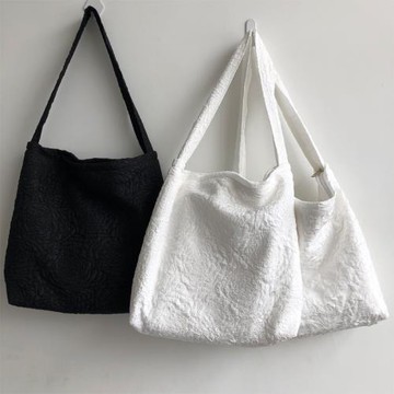 2021夏季新款日系手提包浮雕花朵帆布腋下包慵懶風文藝復古單肩包