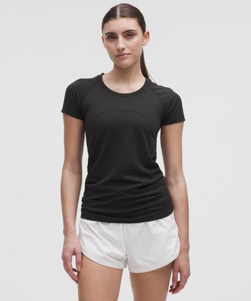 Swiftly Tech Short-Sleeve Shirt 2.0 Hip Length Size 2