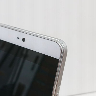 NTTdocomo - 超美品 送料無料 docomo dtab Compact d-02H シルバー r400