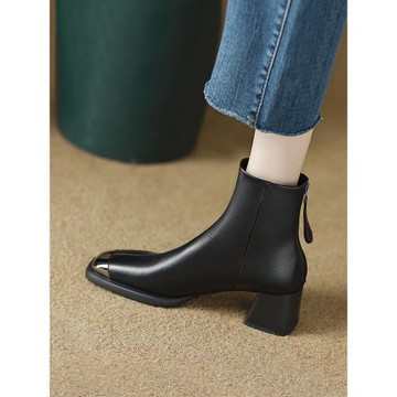 2025年新款秋冬季真皮方頭馬丁靴女粗跟加絨短靴女短筒高跟靴子