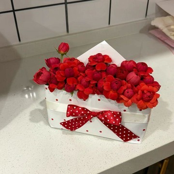 ❀【花中世界】❀七夕新款信封花束成品仿真皁花浪漫情人節生日禮物送朋友女友花束