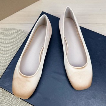 2025年夏季緞面方頭平底鞋淺口一腳蹬單鞋女工作鞋簡約百搭奶奶鞋