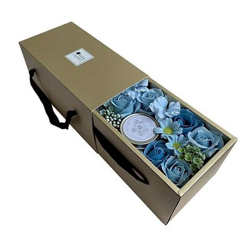 居事生活｜花與香氛─皂與芳香蠟燭組合(粉藍)