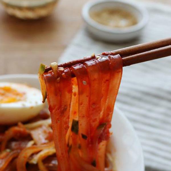 [オットギ] 平たい春雨 太い(平麺)唐麺(ダンミョン) 400g 春雨 オトゥギ はるさめ チャプチェ