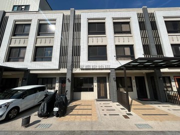 專任❣️低於實登全新未住龍井四房別墅近三井｜台中市龍井區龍港路