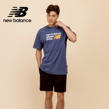 [New Balance]撞色標語短袖上衣_男性_藍紫色_MT51900DRE