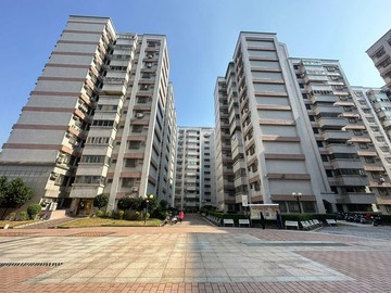 ★鳳山建國新城臨路首排無敵景觀三房★｜高雄市鳳山區建國路二段