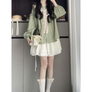 日系少女小清新綠色長袖襯衫女2025春夏季搭配學院風半身裙兩件套
