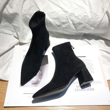 婭館 尖頭粗跟瘦瘦靴短靴女高跟鞋2025新款春秋及踝靴彈力襪靴子