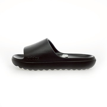 ADILETTE LUMIA