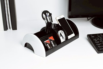 O-Life  大容量桌面收納筆筒-滑軌式設計(不含文具)