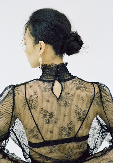 韓國進口面料復古蕾絲鏤空高領長袖收腰上衣打底衫