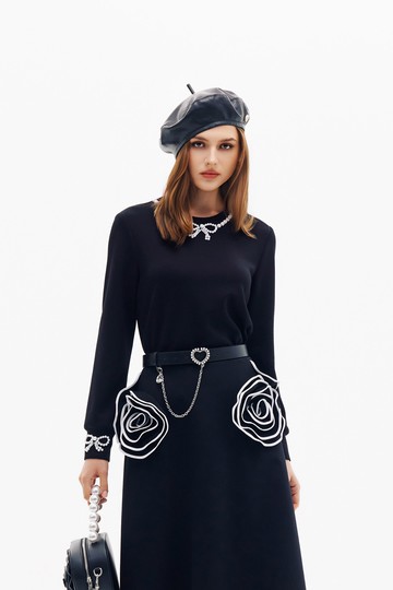 珍珠蝴蝶結縫飾單品上衣