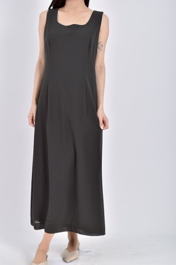 (S) 艾瑪無袖黑色洋裝