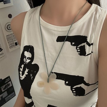 【台灣公司 可打統編】免運 ins風花朵項鏈女簡約百搭配飾小眾設計長款項鏈簡約個性時尚飾品 可開發票 全館五折 工廠現貨直銷 新品特價 z9211