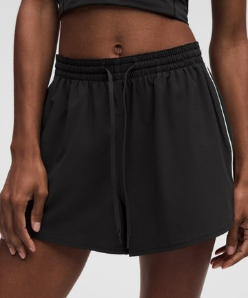 Court Rival High-Rise Shorts 3" Size 0
