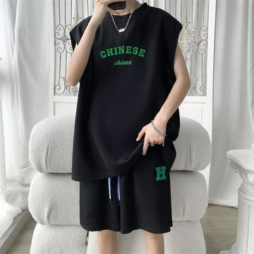 夏季華夫格套裝男休閒無袖t恤男短褲兩件套青少年一套帥氣12冰絲背心 V領背心 U領背心 涼爽背心 涼感背心 運動馬甲 不