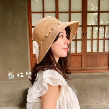 「拉兒小舖」台灣現貨 韓 日單草帽 夏天 編織草帽 遮陽帽 珍珠蝴蝶結草帽 後開岔馬尾帽 可折疊 防曬帽