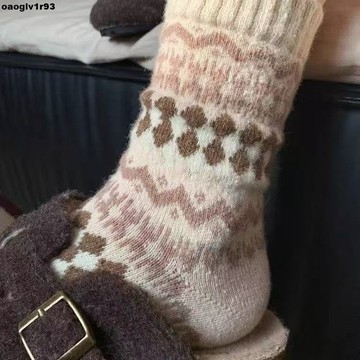襪子 復古秋冬費爾島羊毛女中筒襪子加厚保暖羊絨襪子日系民族風時尚