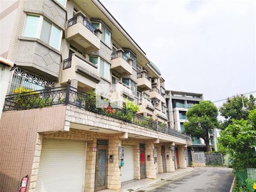 中壢A21空中花園四房雙車美別墅｜桃園市中壢區華夏路