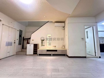 超低價R14瑞豐商圈【新雅築】難得樓中樓四房.急售｜高雄市鼓山區昌盛路