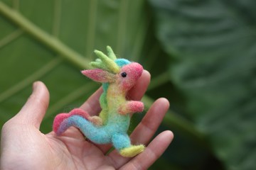 2024年龍年 彩虹迷你Q版可愛龍寶寶 現貨款 可直接下標