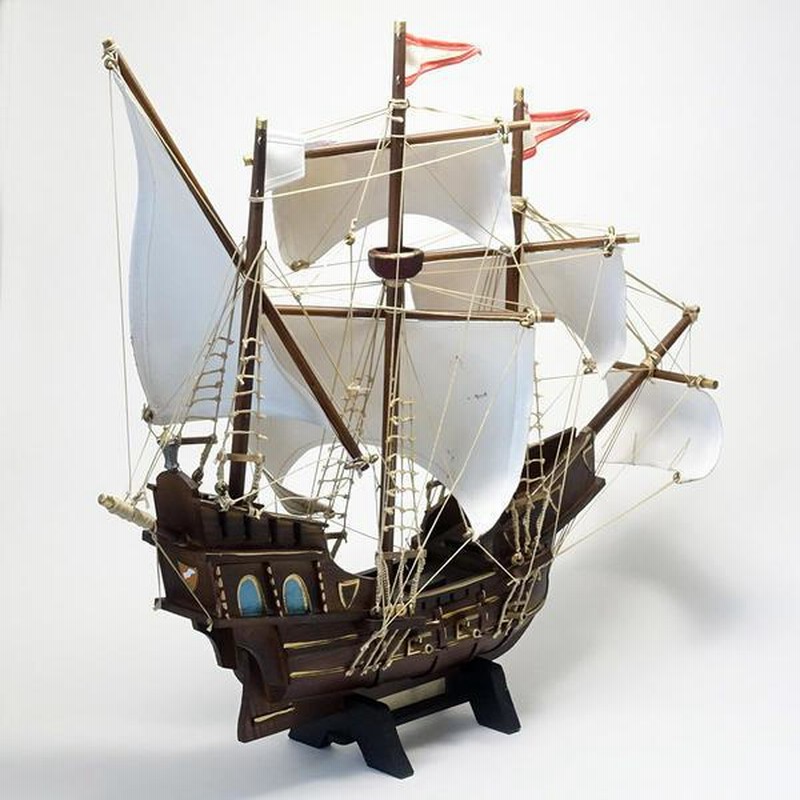 帆船模型　サンタマリア号　ケース入り　￥14,080税込 帆船模型 サンタマリア号 ケース入り ￥14,080税込