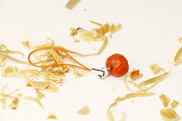 可愛木製圓蘋果吊飾(簡約款)--木刻--純手工--手作【可選色】