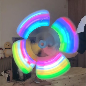 新上架👉旋轉發光小劍創意解壓可合併八分光輪聲光錄音變色劍生日禮物玩具交換禮物 送朋友禮物