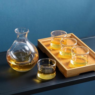 玻璃酒杯白酒杯家用小號75ml酒杯一口杯分酒器套裝創意無鉛酒具