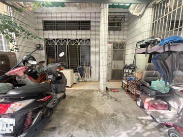 內壢後站環東商圈前院停車六房透天晏姐獨家專任｜桃園市中壢區榮安八街