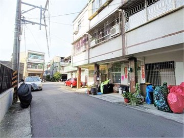 歸仁市區邊間透天❌免800萬 出價及談｜台南市歸仁區文化十二街