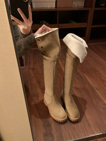 小葡萄羊羔毛過膝長筒靴女2024新款秋冬平底靴子加厚絨保暖雪地靴【雲木雜貨】